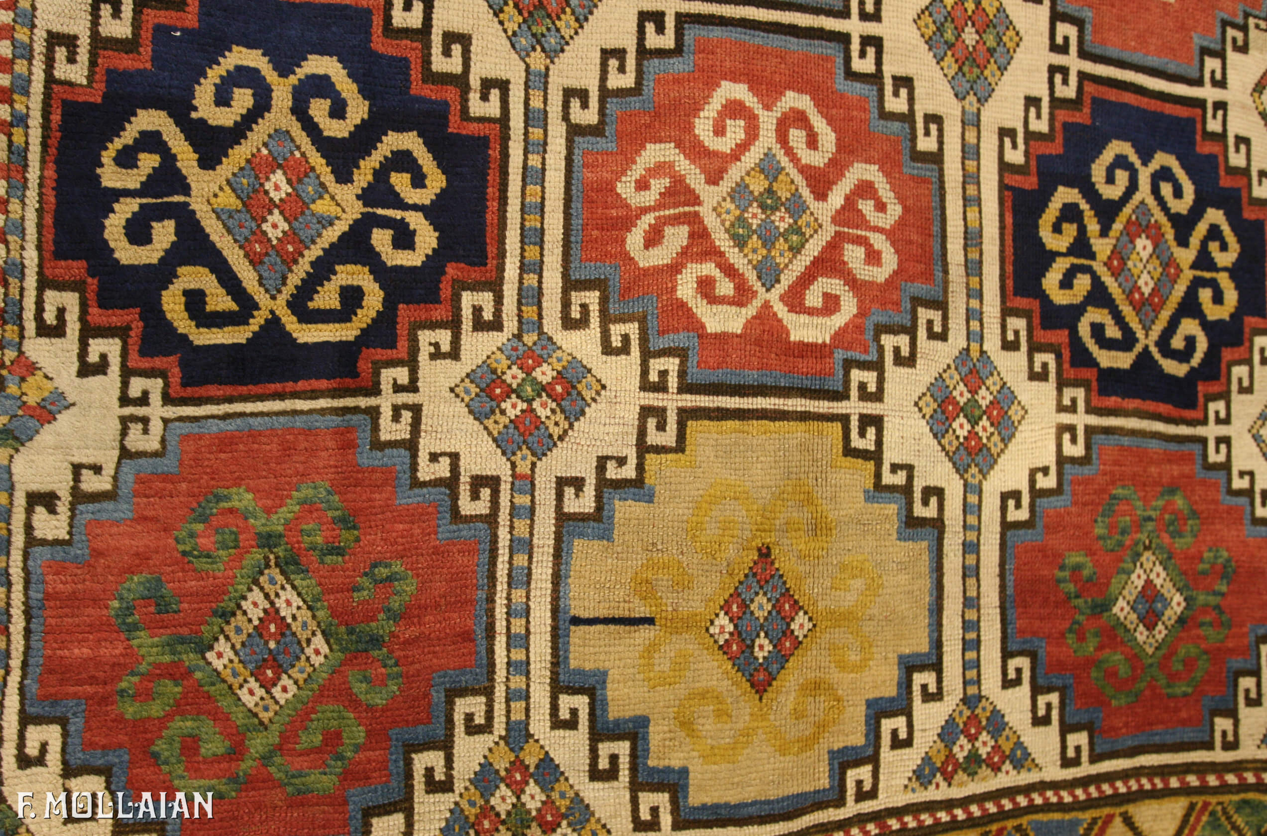 Tapis Caucasien Antique Kazak Moghan n°:71378523